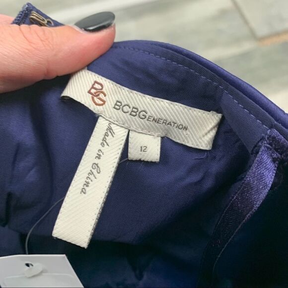 BCBGeneration Layered Pleat Strapless Dress – Size 12 NWT - Picture 5 of 7